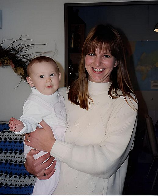 Photos of Carla Sue Frieberg, AKA Carla Kelsey, AKA Carla Cloud