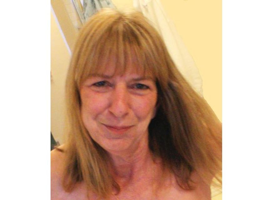 Photos of Carla'a Smiles while nude or topless